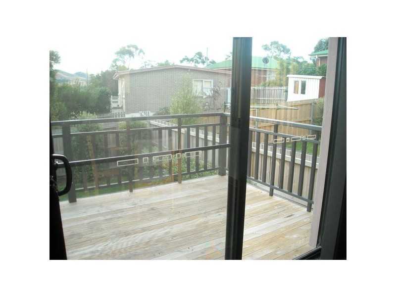 2/12 Bay Road, Midway Point TAS 7171