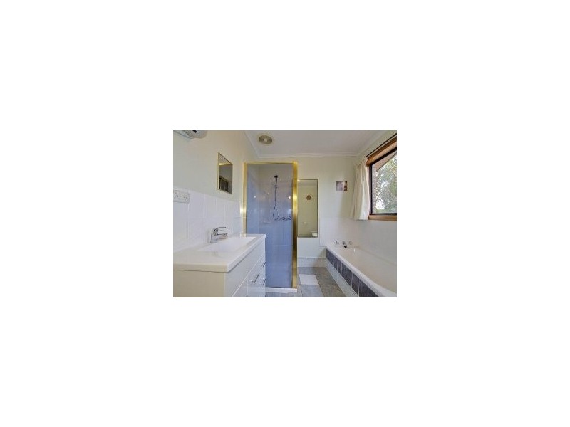 8 Ollie Drive, Sorell TAS 7172