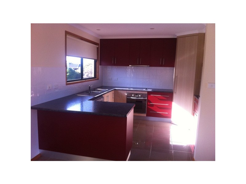 3/16 Bay Road, Midway Point TAS 7171