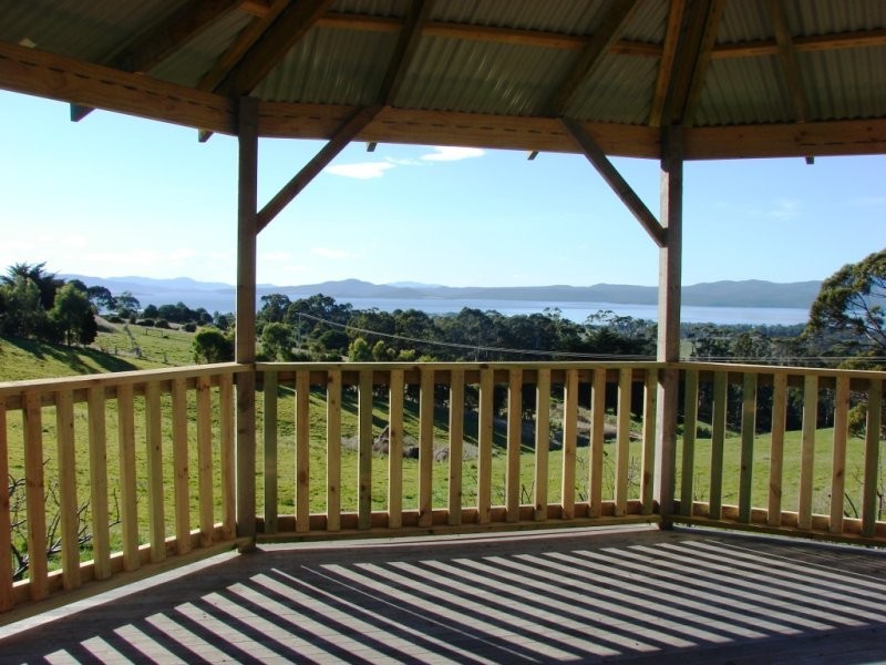 50 Littles Road, Premaydena TAS 7185