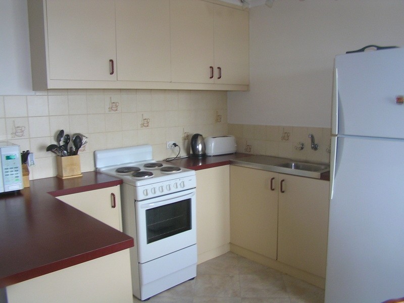 2/44 Lake Vue Parade, Midway Point TAS 7171