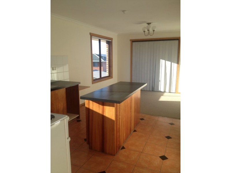 11 Stewart Court, Midway Point TAS 7171