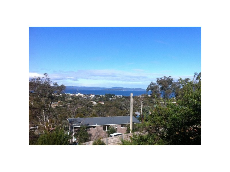 14 Pitt Street, Dodges Ferry TAS 7173