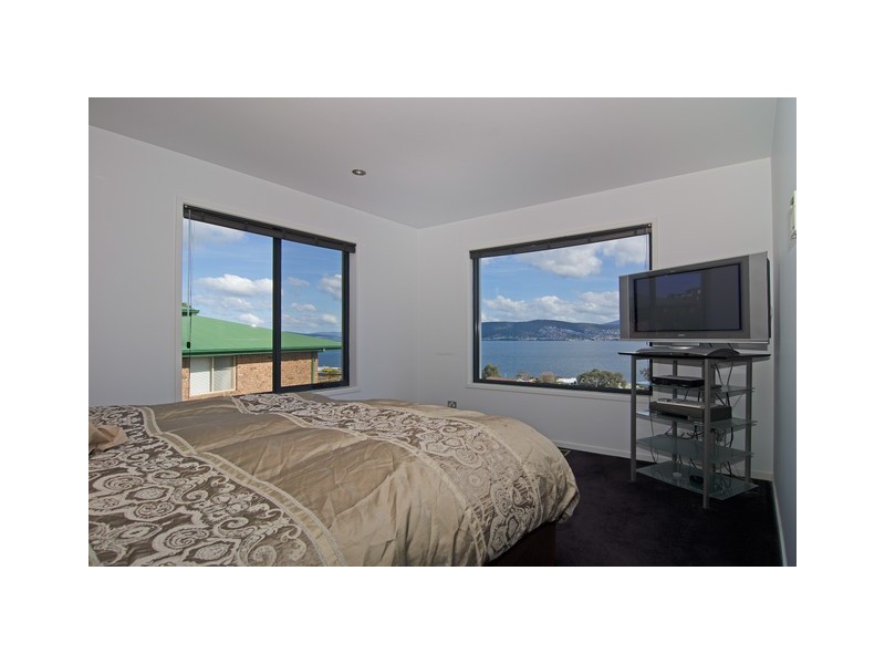 543 Oceana Drive, Howrah TAS 7018