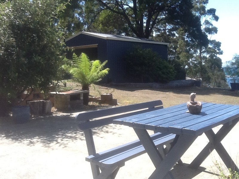 335 Pirates Bay Road, Eaglehawk Neck TAS 7179