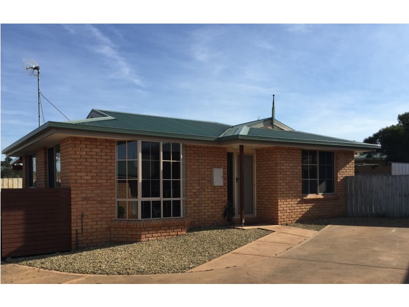 4/3 Horsham Road, Oakdowns TAS 7019