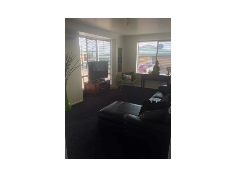 4/3 Horsham Road, Oakdowns TAS 7019
