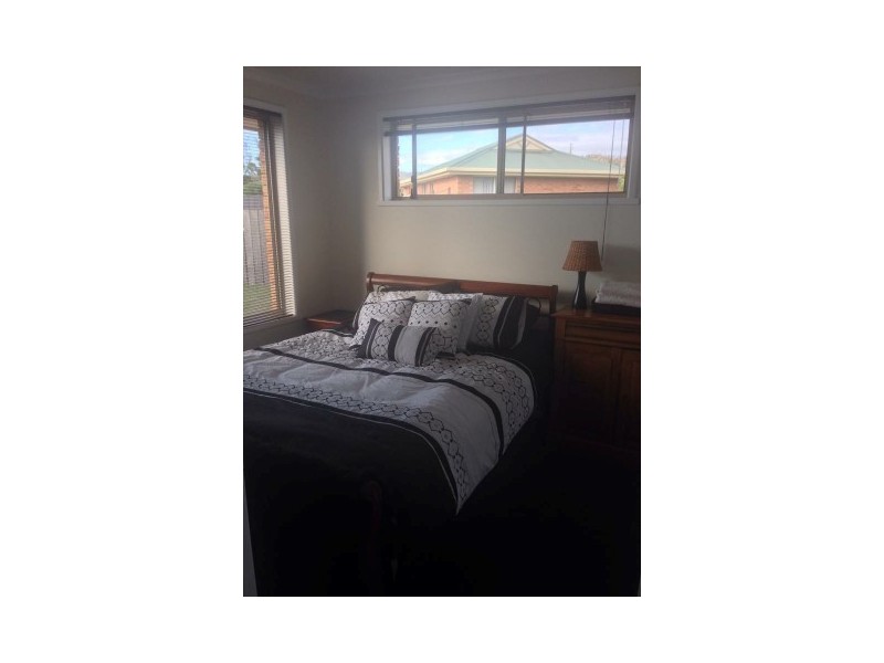 4/3 Horsham Road, Oakdowns TAS 7019