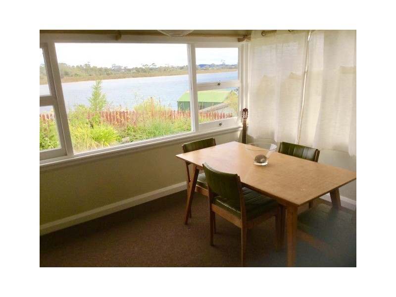 29 Erle Street, Carlton River TAS 7173