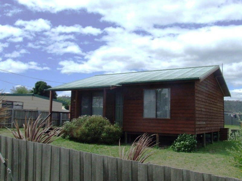 22 First Avenue, Dodges Ferry TAS 7173