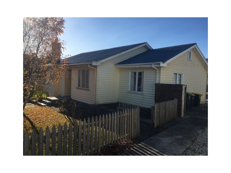 34 Erebus Street, Warrane TAS 7018