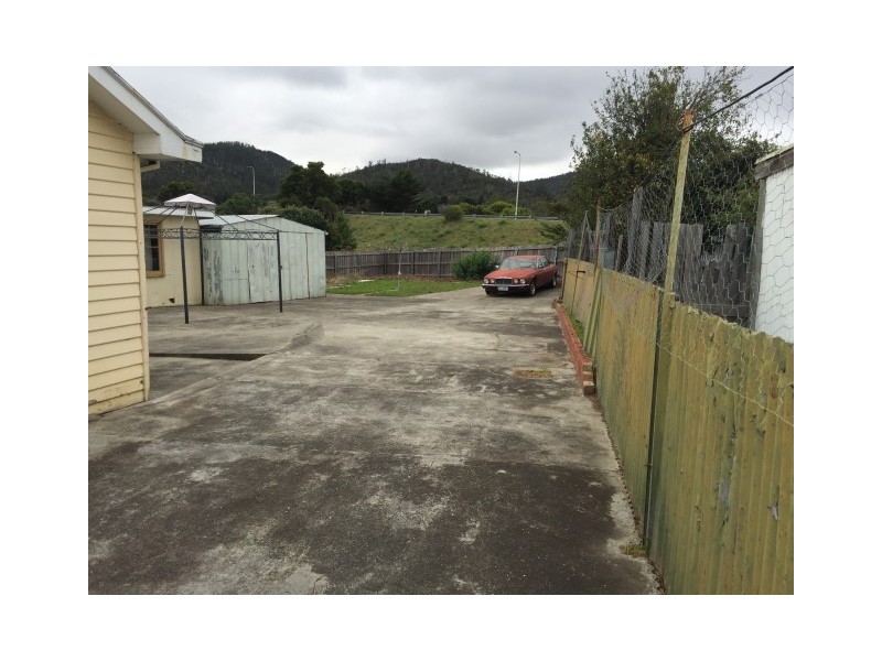 34 Erebus Street, Warrane TAS 7018