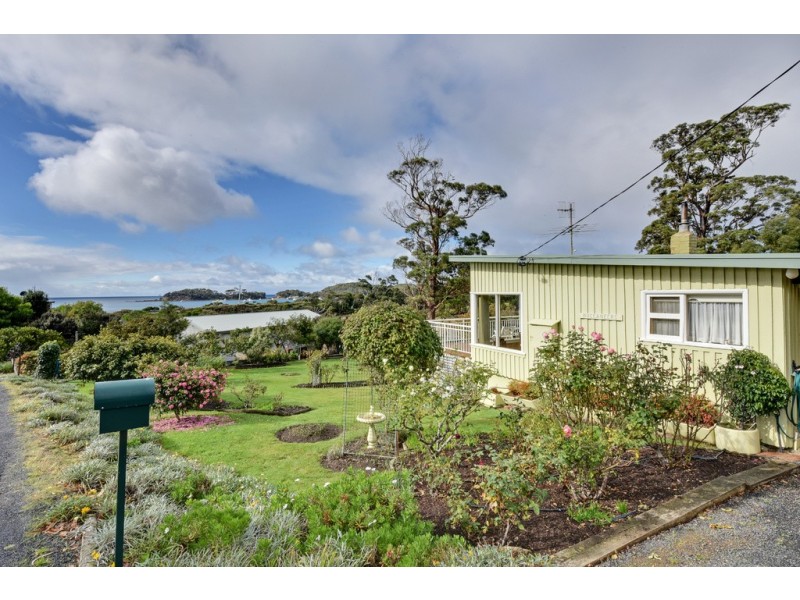 36 Penzance Road, Eaglehawk Neck TAS 7179