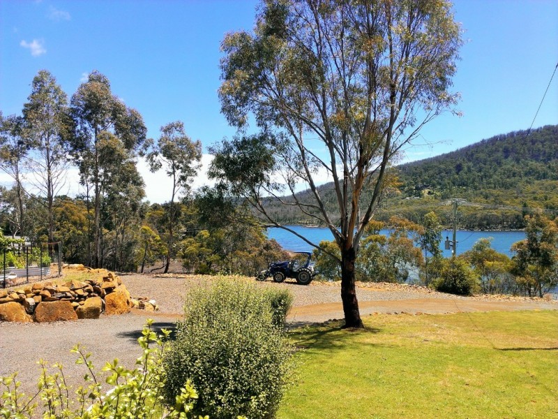 5329 Arthur Highway, Eaglehawk Neck TAS 7179