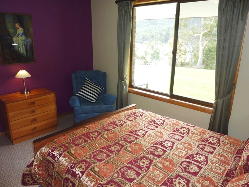5329 Arthur Highway, Eaglehawk Neck TAS 7179