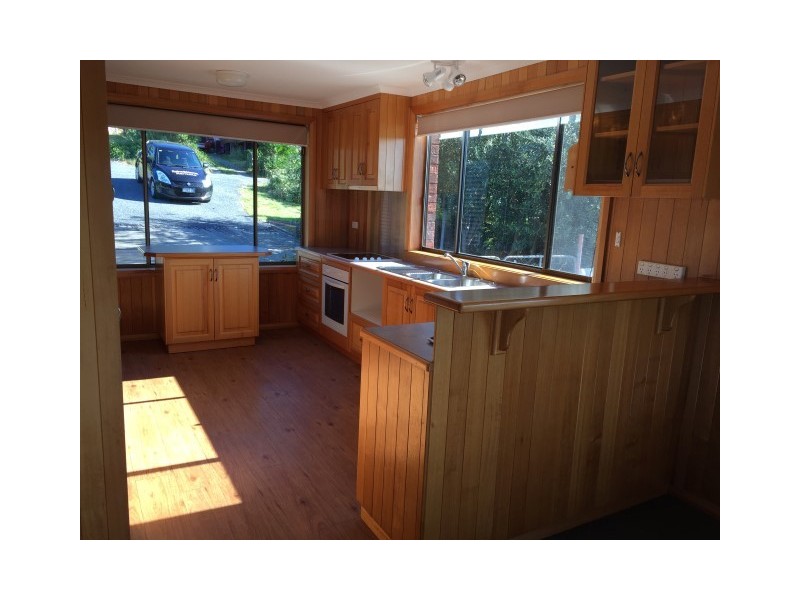 11 Little Falcon Street, Primrose Sands TAS 7173