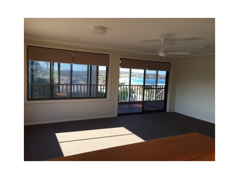 11 Little Falcon Street, Primrose Sands TAS 7173