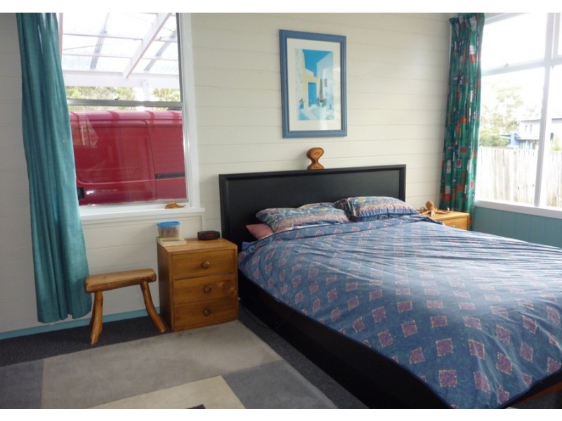 21 Tasman Highway, Orford TAS 7190