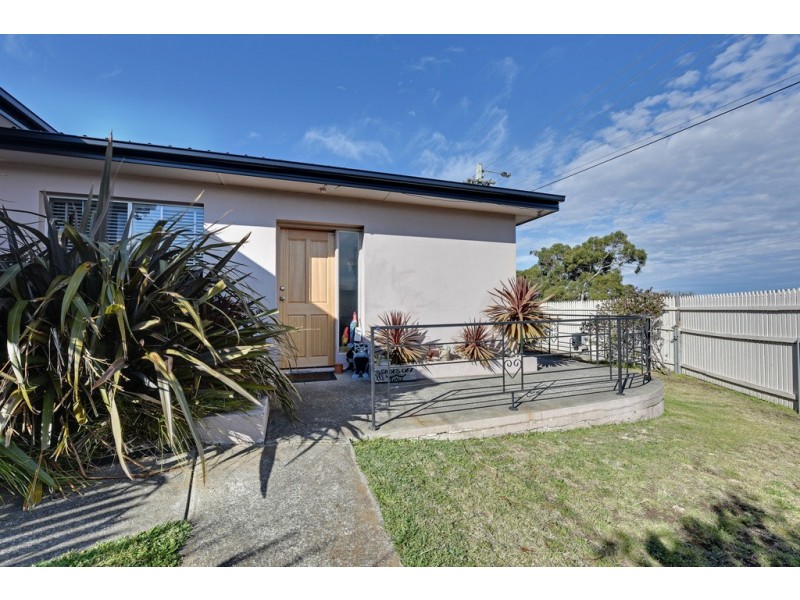 234 East Derwent Highway, Lindisfarne TAS 7015