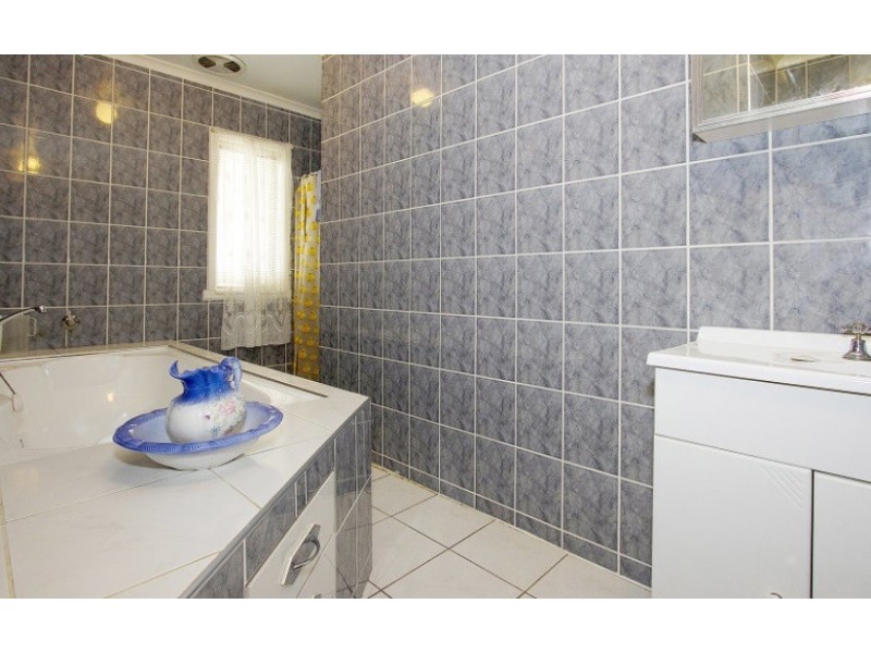 8 Allardyce Avenue, Goodwood TAS 7010