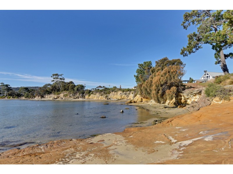 38 Jetty Road, Dodges Ferry TAS 7173