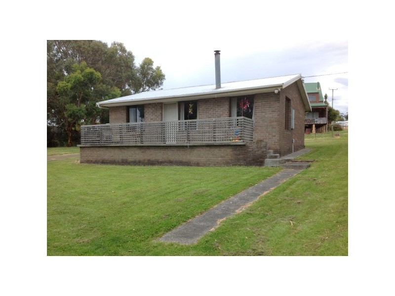 3 Wedge Avenue, White Beach TAS 7184