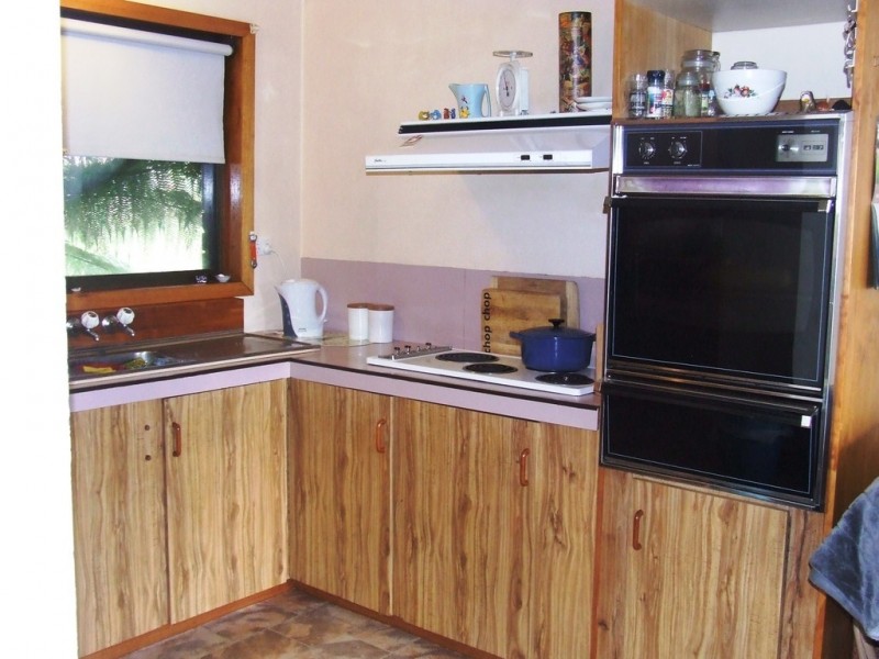 3 Wedge Avenue, White Beach TAS 7184