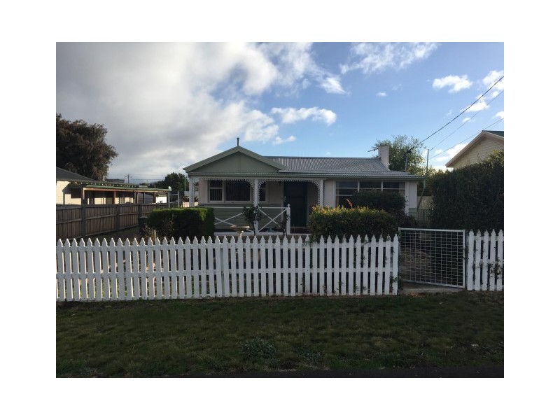 14 Raynors Road, Midway Point TAS 7171