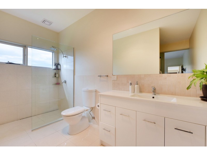 1B Alexander Court, Lewisham TAS 7173