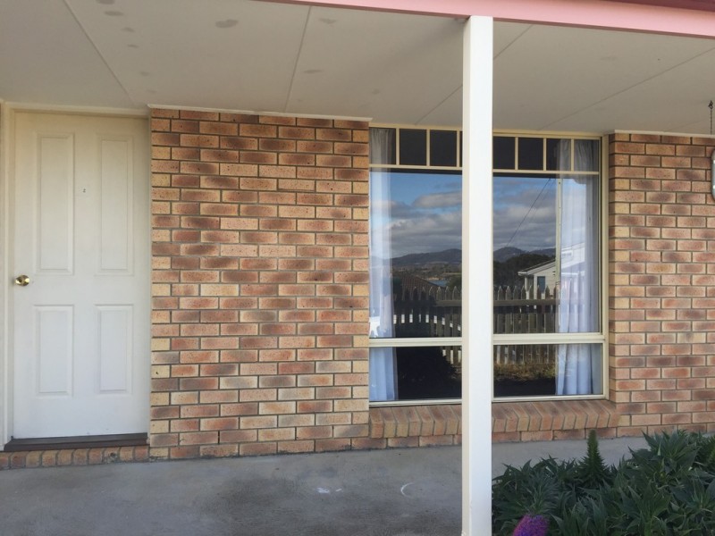 2/39 Penna Road, Midway Point TAS 7171