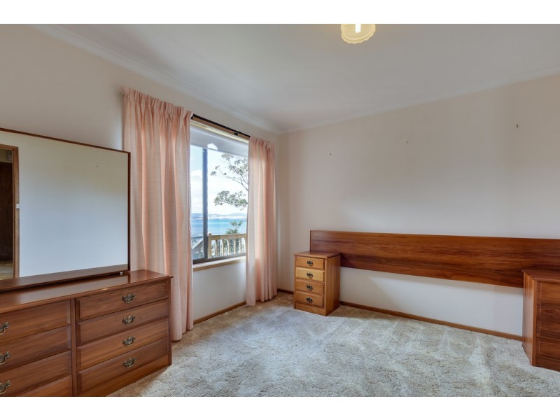 29 Fenton Street, Midway Point TAS 7171