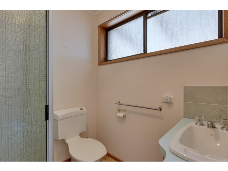 29 Fenton Street, Midway Point TAS 7171