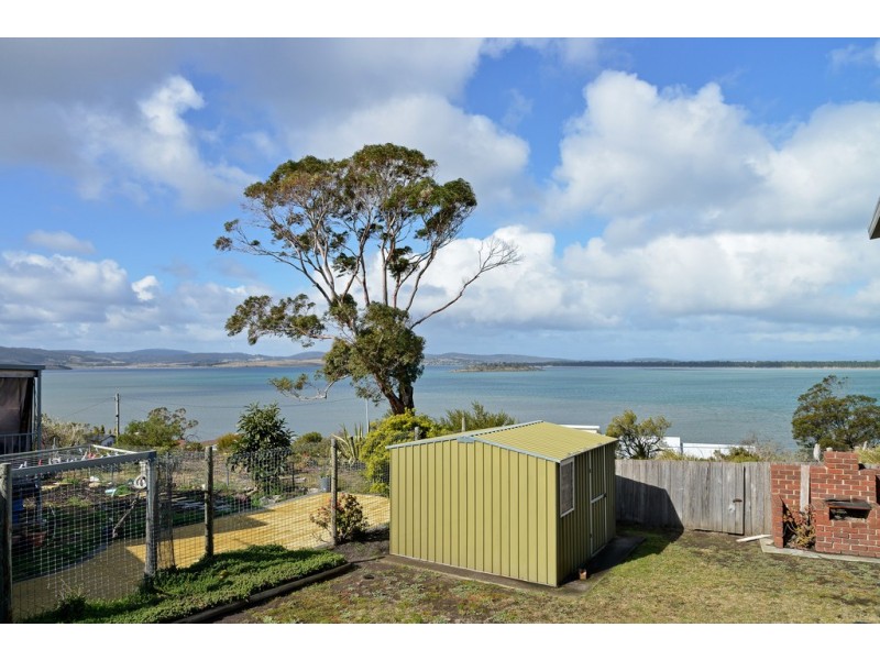 29 Fenton Street, Midway Point TAS 7171