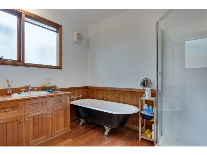 35 Surf Road, Seven Mile Beach TAS 7170