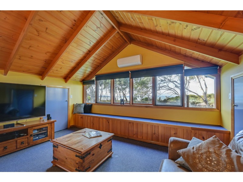 35 Surf Road, Seven Mile Beach TAS 7170