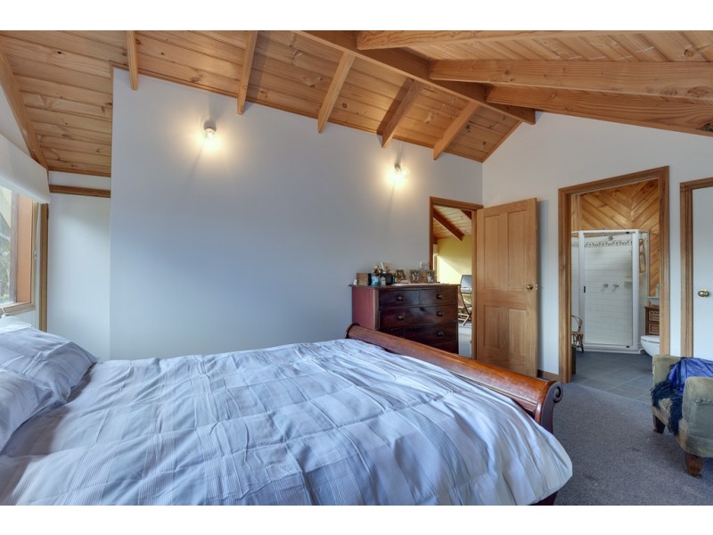 35 Surf Road, Seven Mile Beach TAS 7170