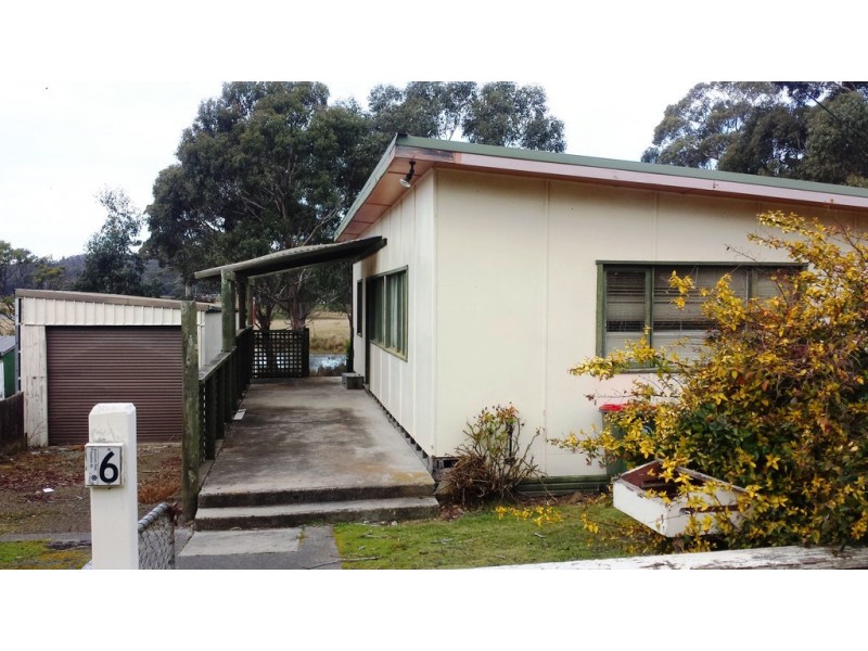 6 Sloping Main Drive, Sloping Main TAS 7186