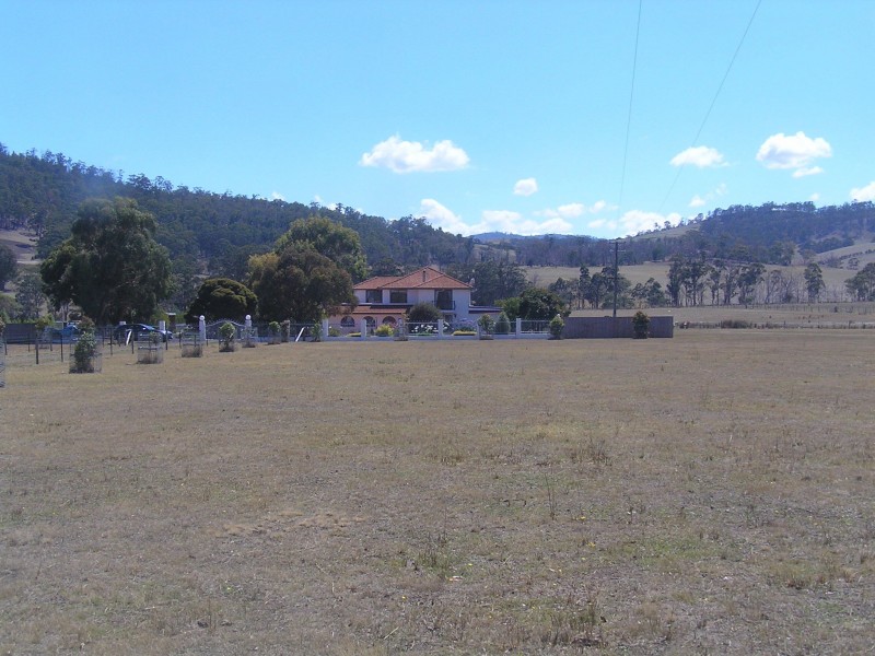 679 Arthur Highway, Forcett TAS 7173