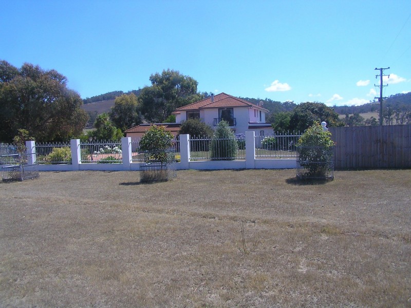 679 Arthur Highway, Forcett TAS 7173