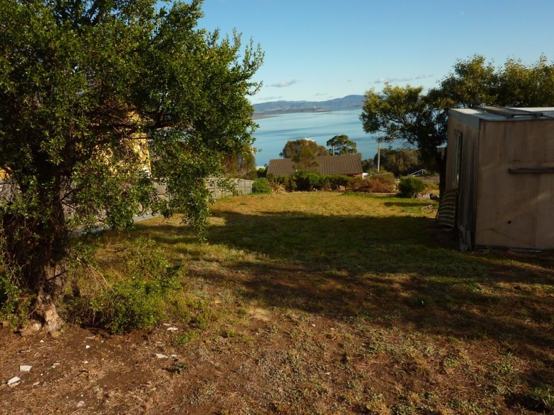 7 Gregory Street, Lewisham TAS 7173