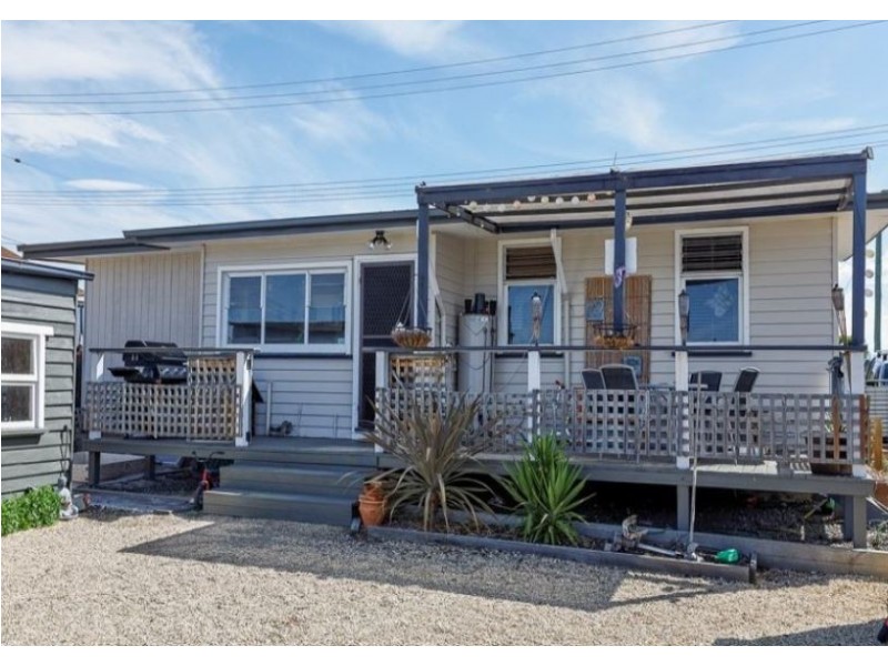 19 First Avenue, Midway Point TAS 7171