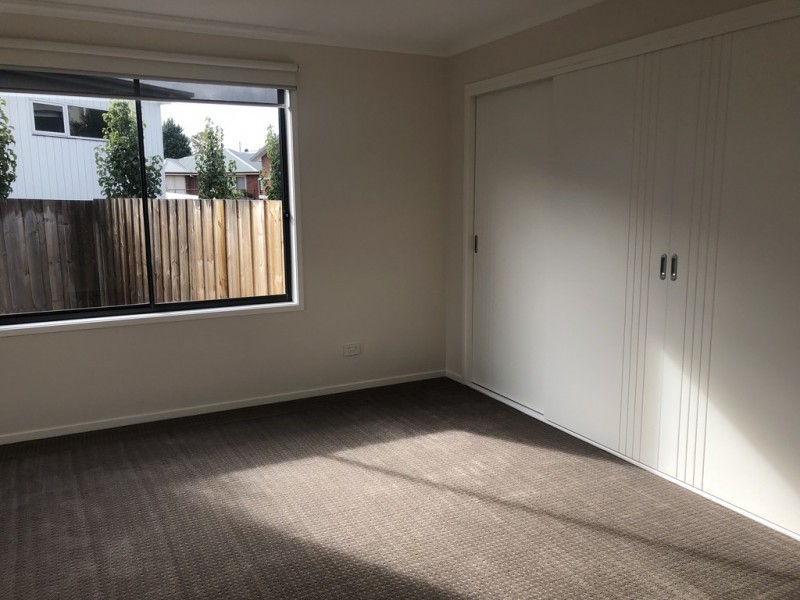 10 Trikala Place, Tranmere TAS 7018