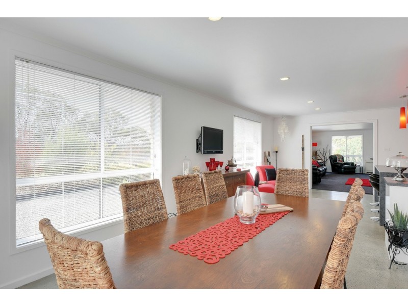 5 Lakeland Drive, Forcett TAS 7173