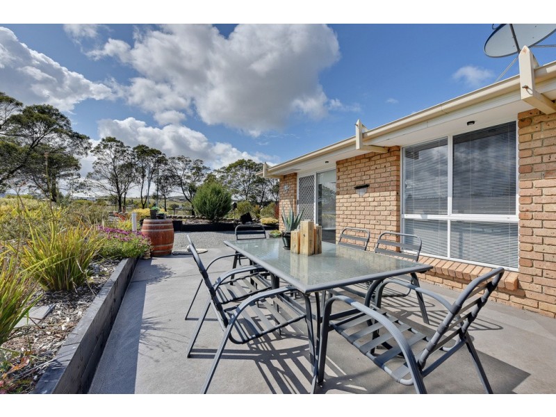 5 Lakeland Drive, Forcett TAS 7173
