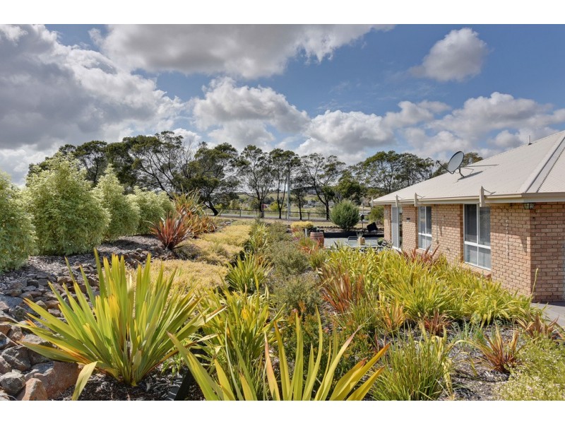 5 Lakeland Drive, Forcett TAS 7173