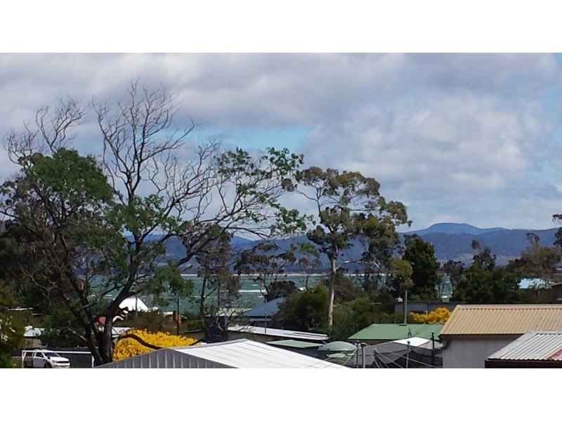 28 Carlton Beach Road, Dodges Ferry TAS 7173