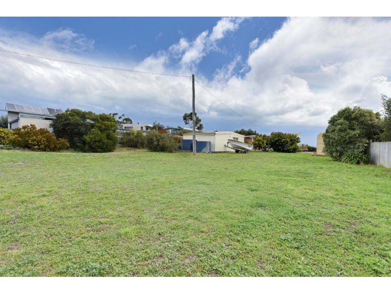 23 Eighth Avenue, Dodges Ferry TAS 7173