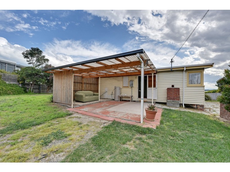 23 Eighth Avenue, Dodges Ferry TAS 7173
