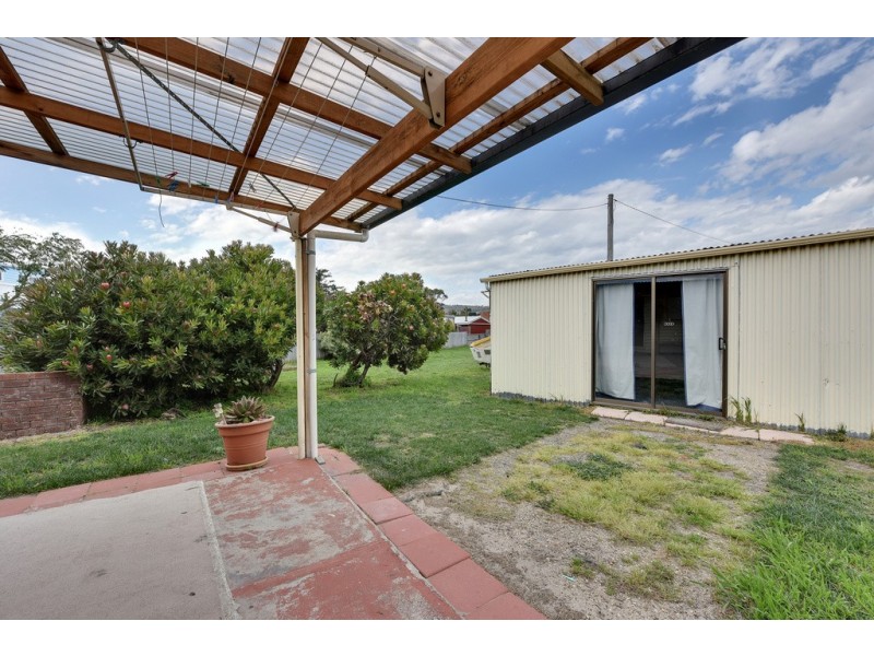23 Eighth Avenue, Dodges Ferry TAS 7173