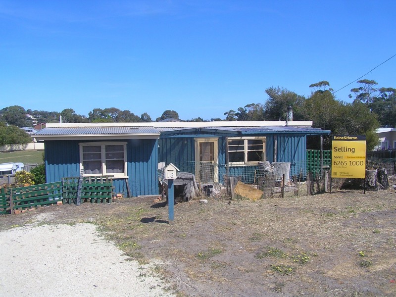 18 Fifth Avenue, Dodges Ferry TAS 7173